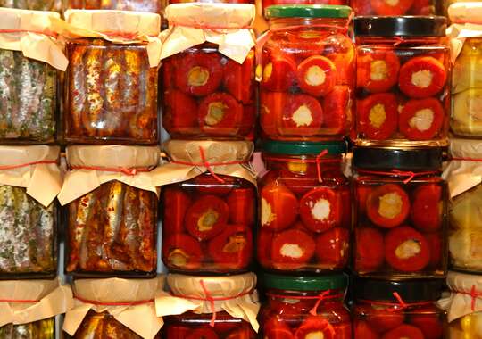 Smag på autentisk mad som 'nduja, frisk fisk og lokale vine