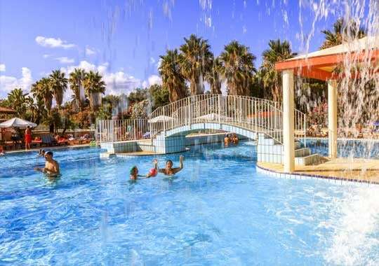 Familieresort i Syditalien i smukke Calabrien ferierejse for hele familien