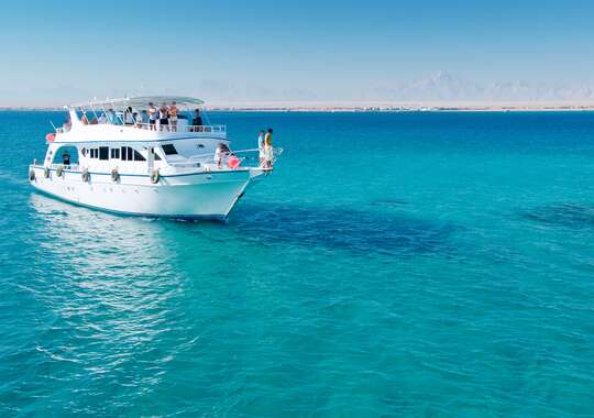 VIP Boat Trip - en uforglemmelig dag med luksus og skønhed