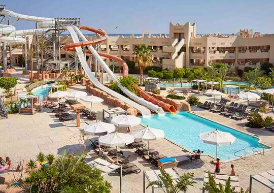5* Coral Sea Waterworld