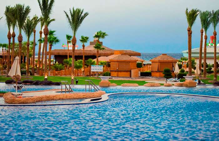 Tropitel Sahl Hasheesh slide 2