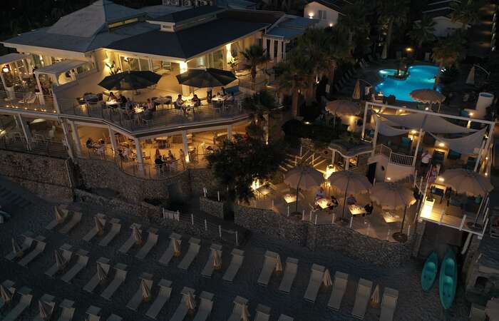 Baia Del Godano Resort & Spa slide 2