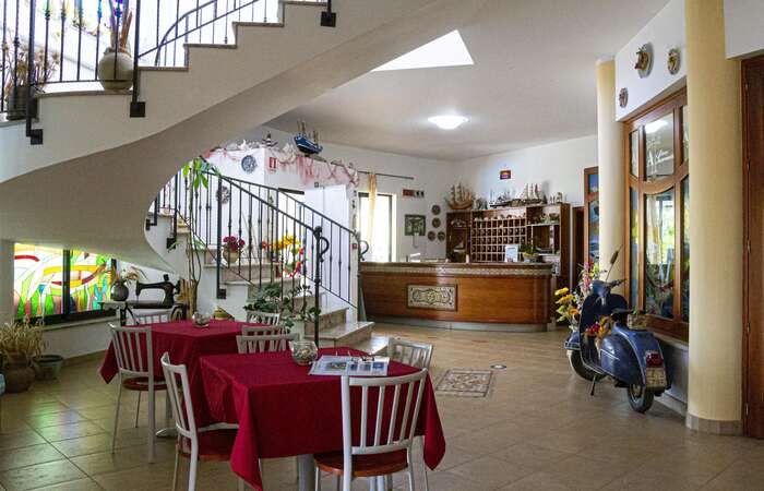 Hotel L'Ancora slide 8