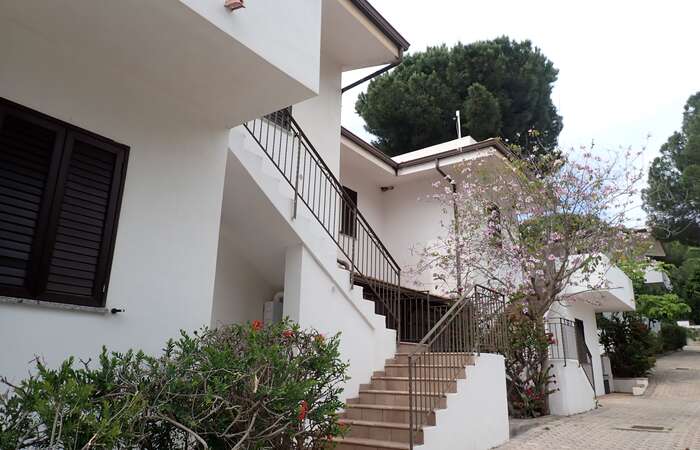 Villaggio Pineta Petto Bianco slide 7