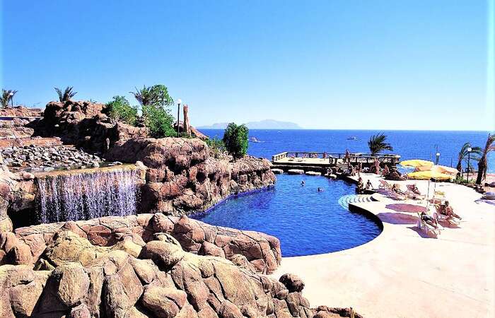 Sheraton Sharm Hotel slide 3