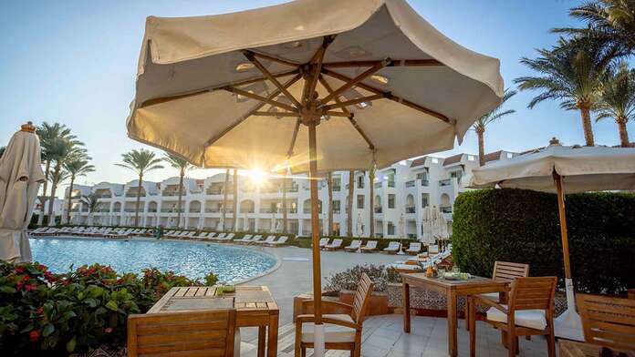Baron Palms Resort - Miniature 9