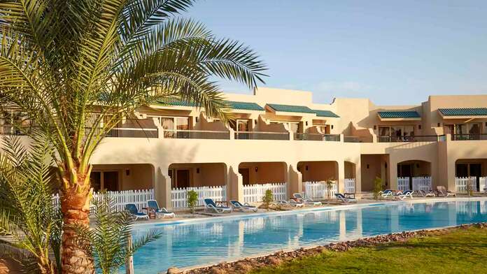 Coral Sea Holiday Village - Miniature 4