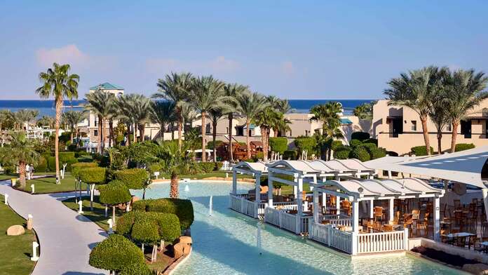 Coral Sea Holiday Village - Miniature 6
