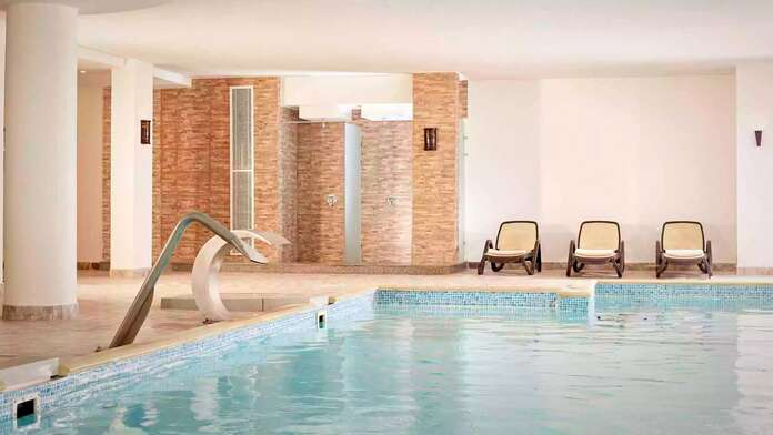 Coral Sea Holiday Village - Miniature 13