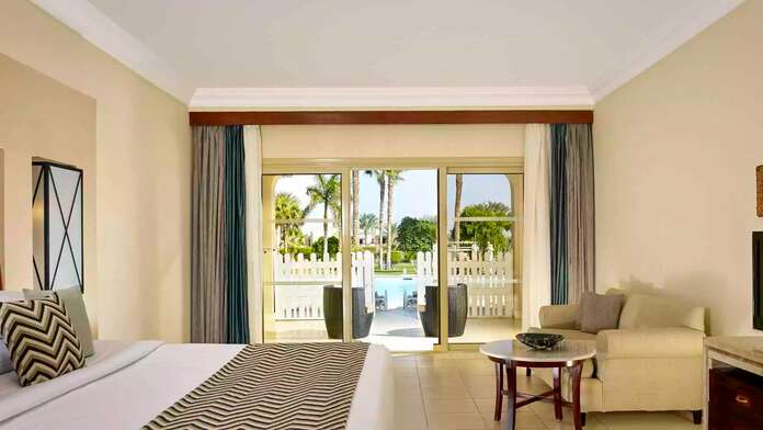 Coral Sea Holiday Village - Miniature 11
