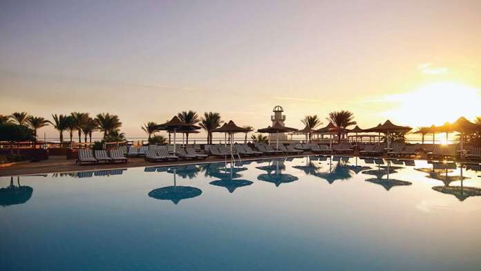 Coral Sea Holiday Village - Miniature 24