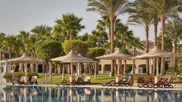 Coral Sea Holiday Village - Miniature 25