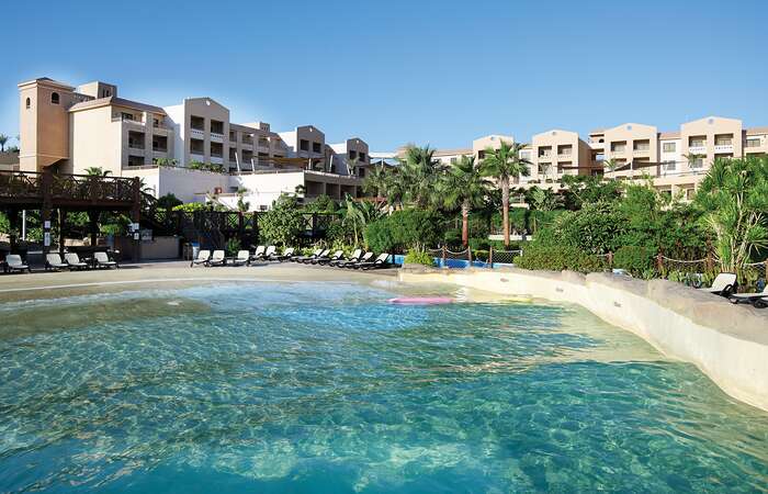 Coral Sea Aqua Club slide 2