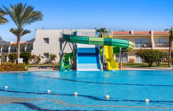 DoubleTree by Hilton Sharks Bay slide 4
