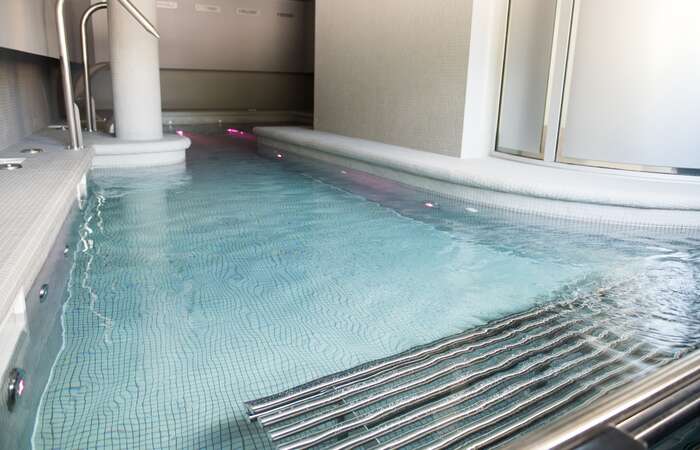 Hotel Ski Plaza slide 8
